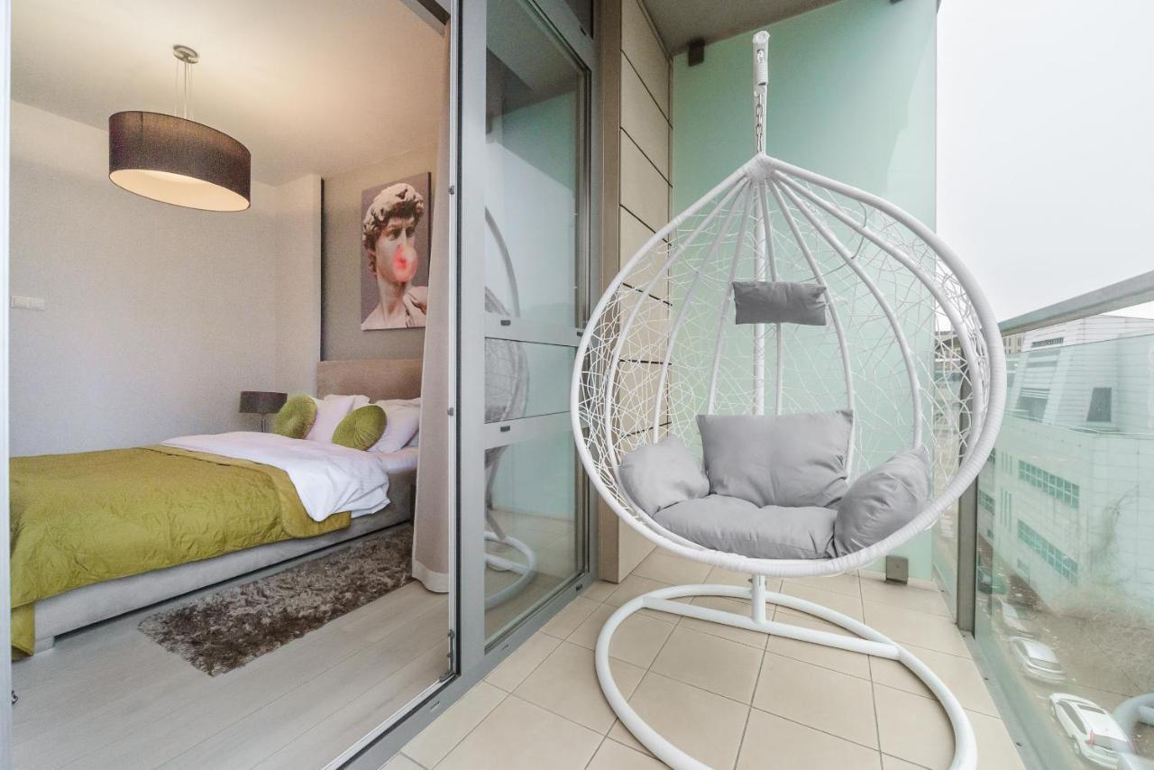 Luxury Apartments In Platinum Tower Varşovia Exterior foto