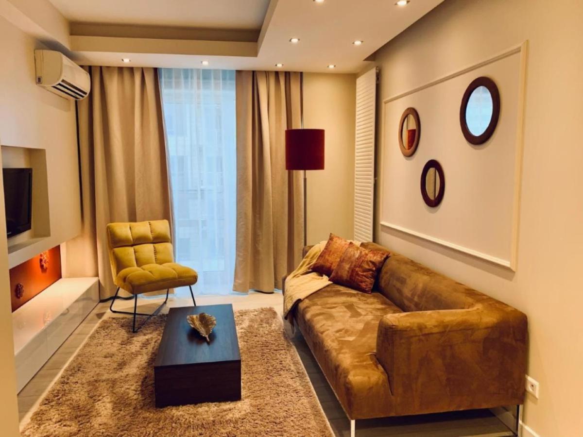 Luxury Apartments In Platinum Tower Varşovia Exterior foto