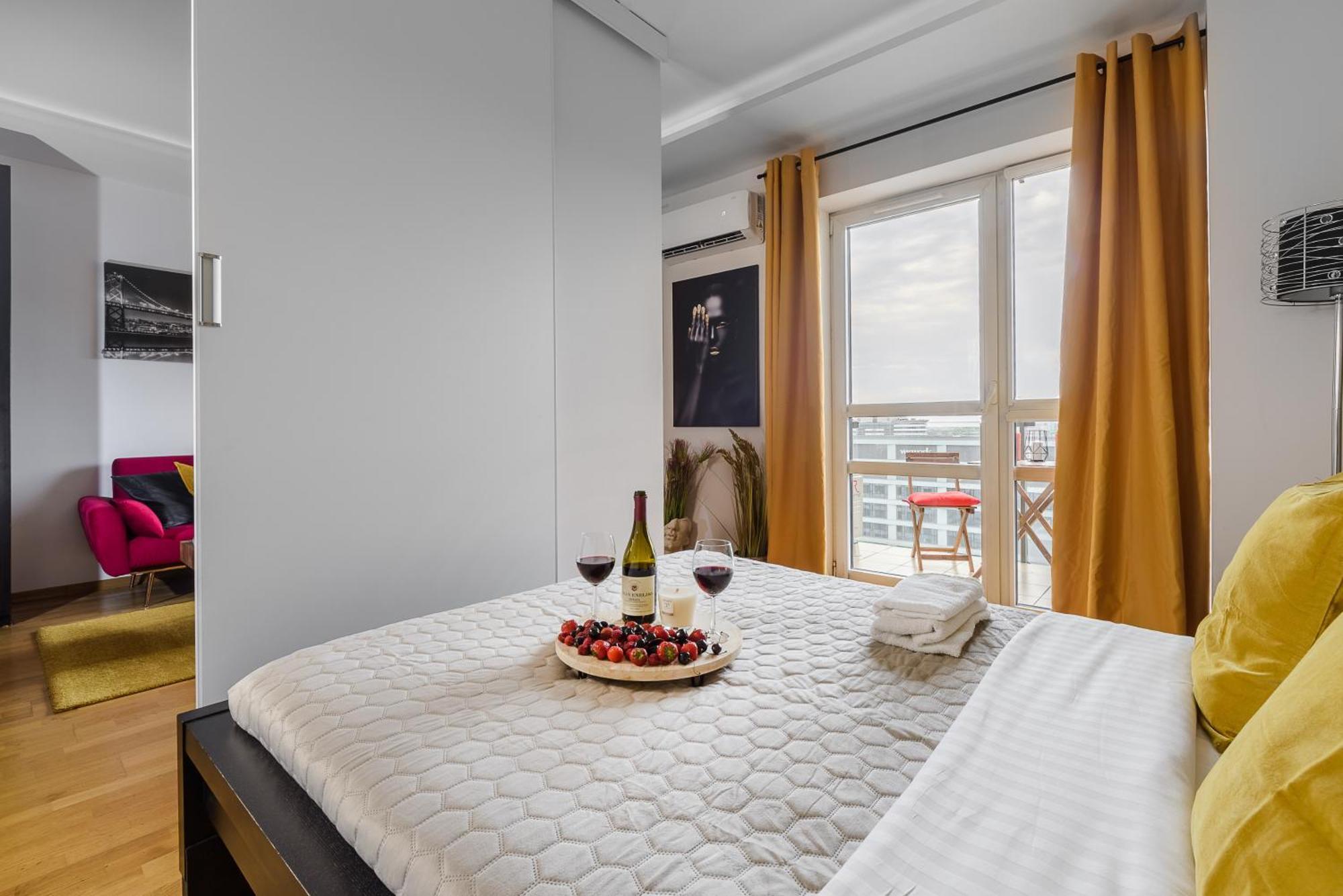 Luxury Apartments In Platinum Tower Varşovia Exterior foto