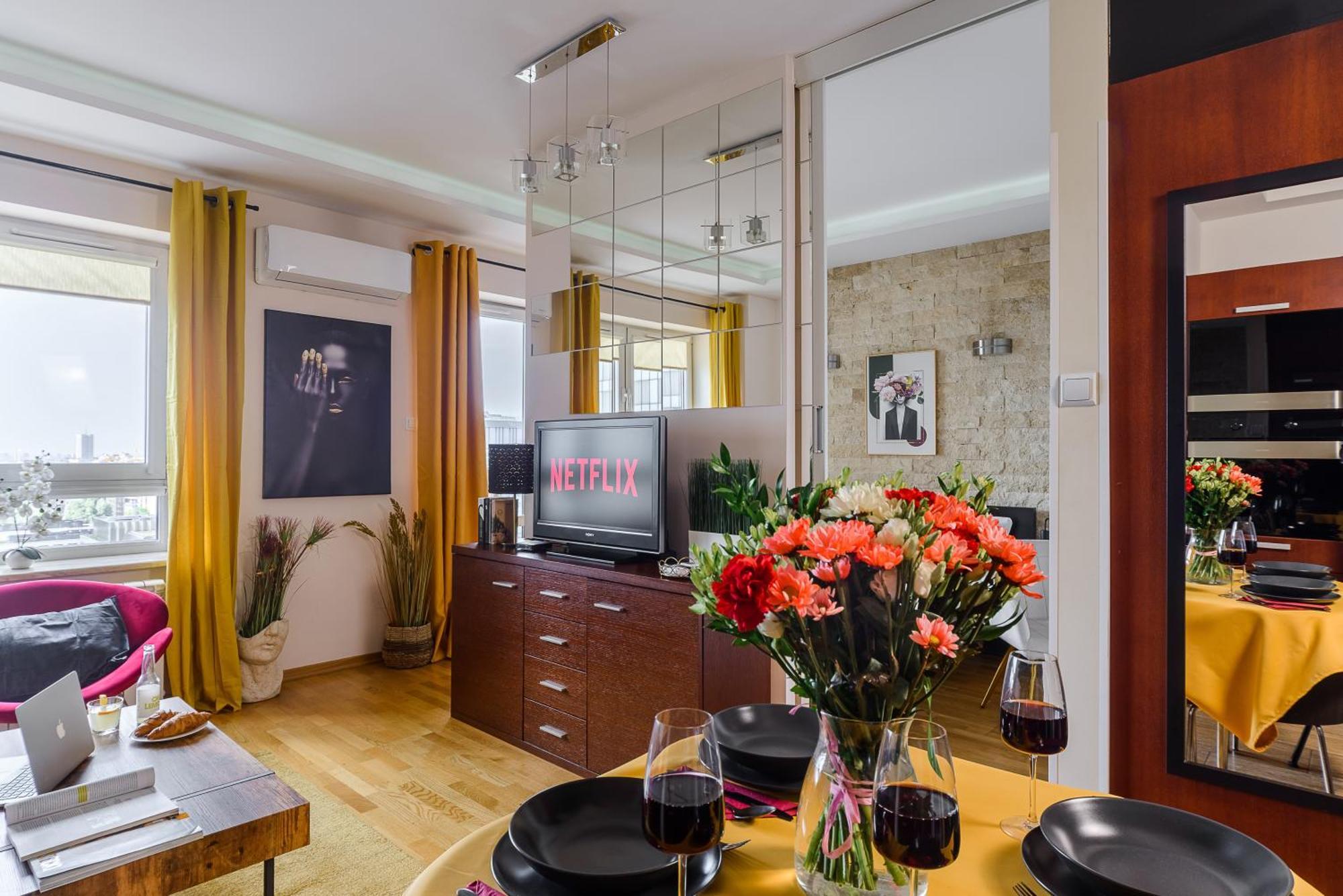 Luxury Apartments In Platinum Tower Varşovia Exterior foto